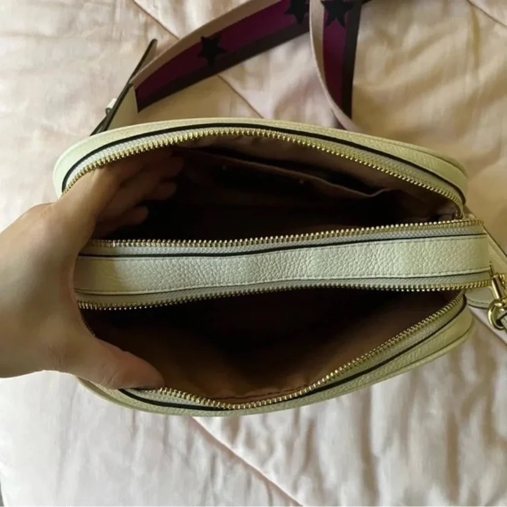 Coach Jes Crossbody Bag Chalk F75818 Pink Strap With Stars